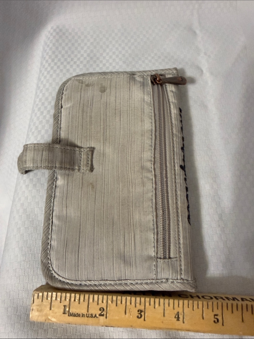 Live Laugh Love Lug Women’s wallet gently used see wear in photographs - Picture 5 of 8